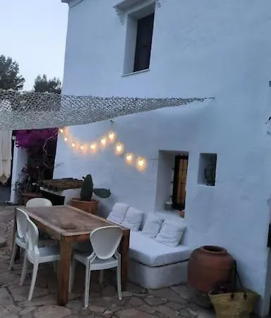 Authentic Ibicenco With Large Pool Ibiza